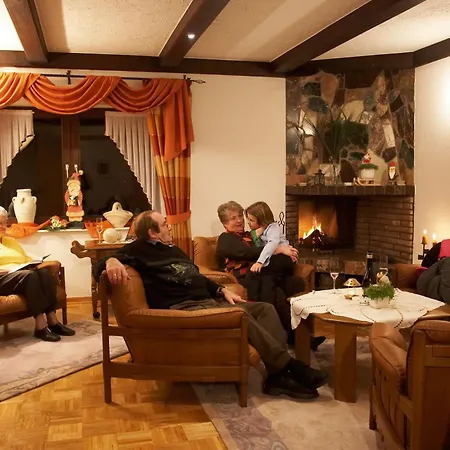Holiday home Fuer 11 Personen Und 1 Kind Birresborn