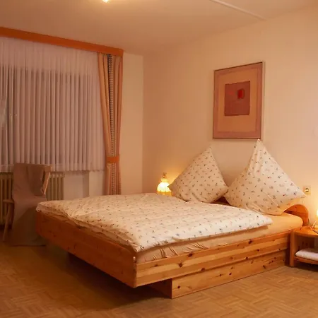 Сasa de vacaciones Fuer 11 Personen Und 1 Kind Birresborn